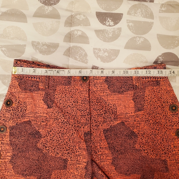 Cartonnier all over textured shorts - Picture 6 of 8